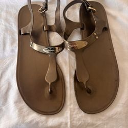 Women’s Sandals Size 8