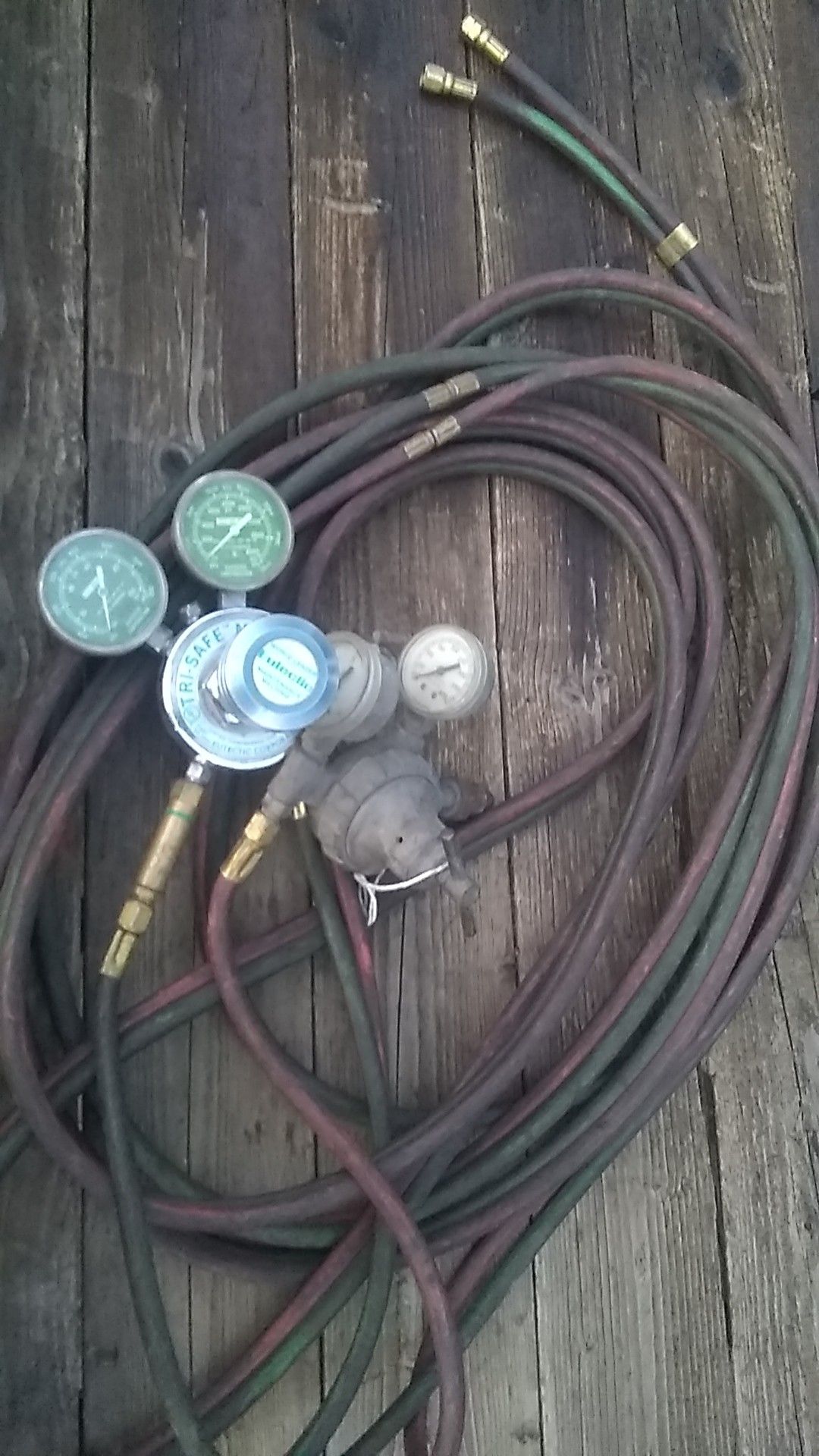 Cutting torch gauges and hose for Sale in Hoquiam, WA - OfferUp
