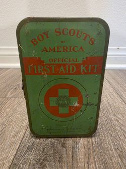Vintage Boy Scout First Aid Kit Tin