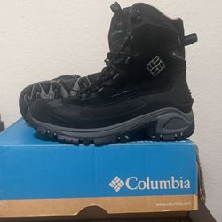 Columbia  Bugaboot Omni-Heat Boots