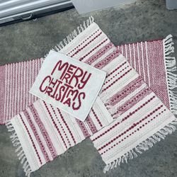 Red Rug Set