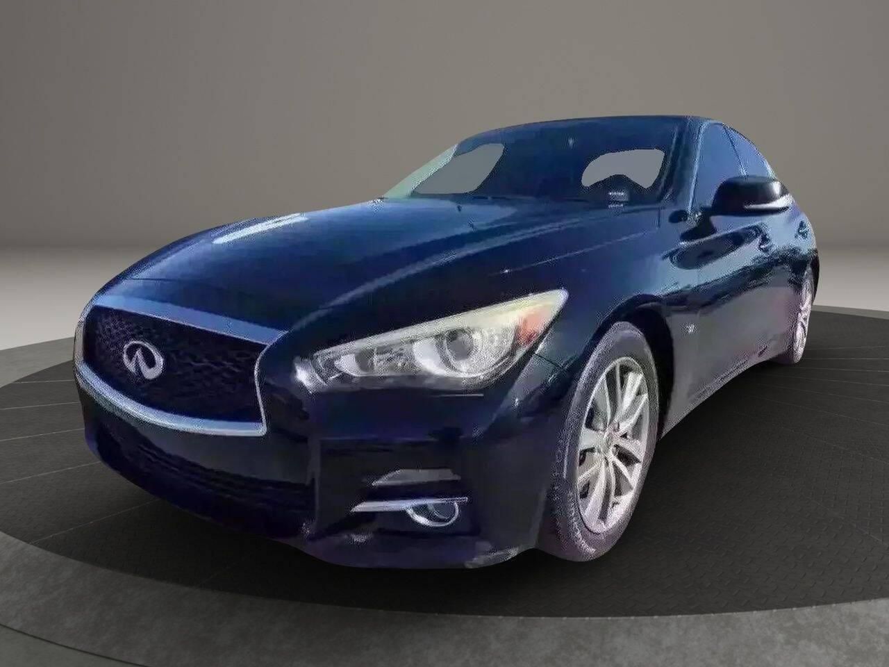 2015 INFINITI Q50