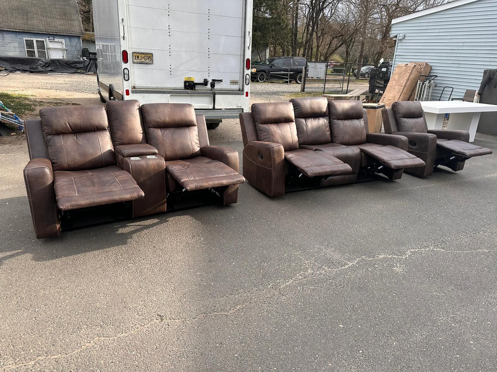 FREE DELIVERY AND INSTALLATION - 🚚 New Reclining Sofa, LoveSeat and Chair - Brand new in boxe