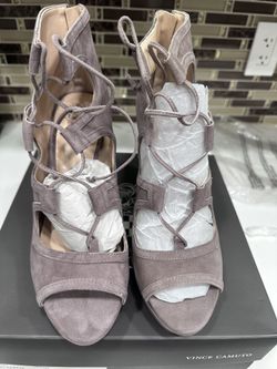 Brand New Shoes. VC.