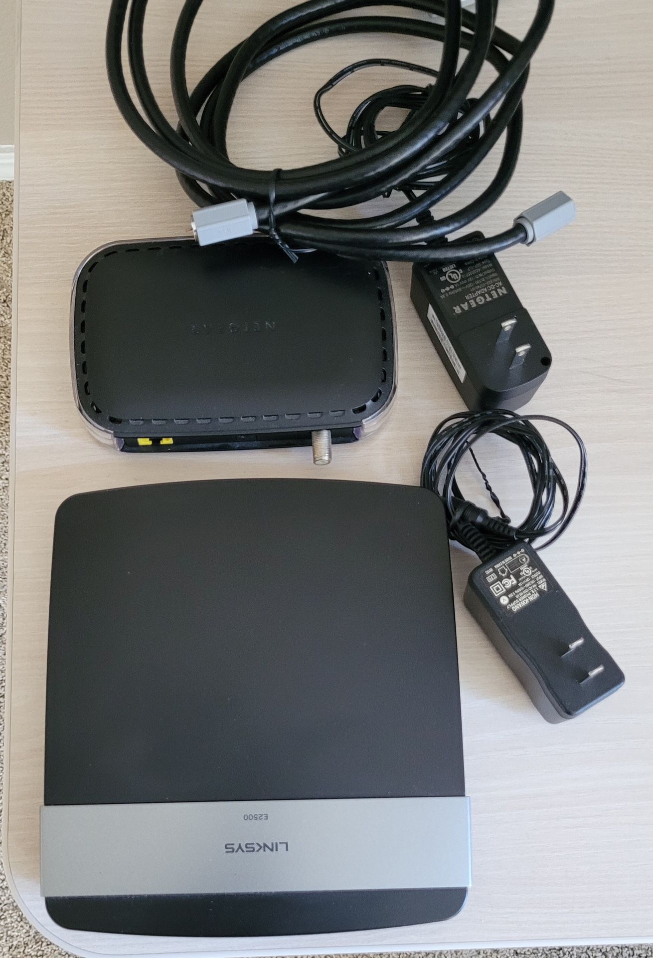 NETGEAR MODEM + LINKSYS ROUTER