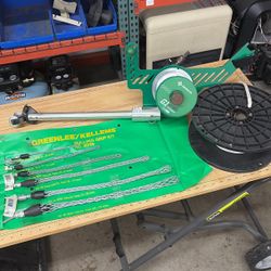 Greenlee G1 Versi-Tugger Cable Puller W/ Pulling Kit
