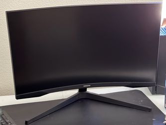 Samsung Odyssey G5 27” Curved Gaming Monitor (165Hz / 1440p)