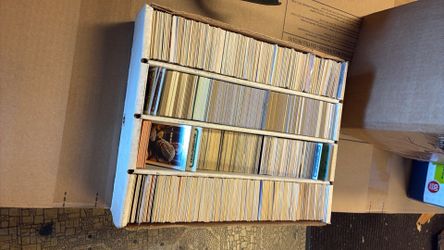 Shit ton of sports cards