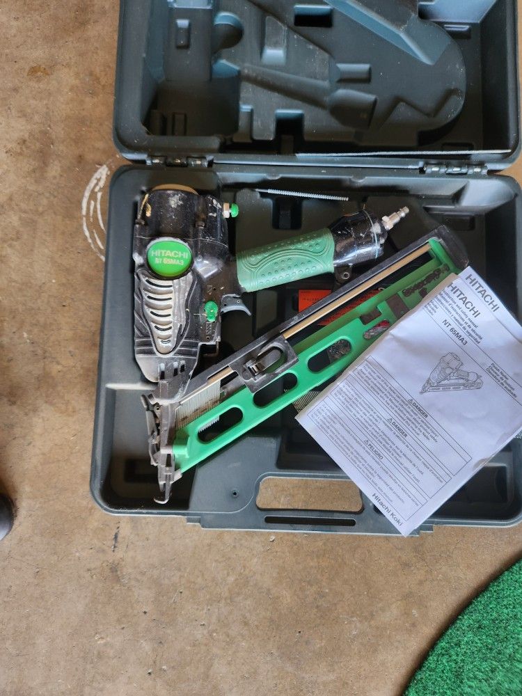 Hitachi Nail Gun