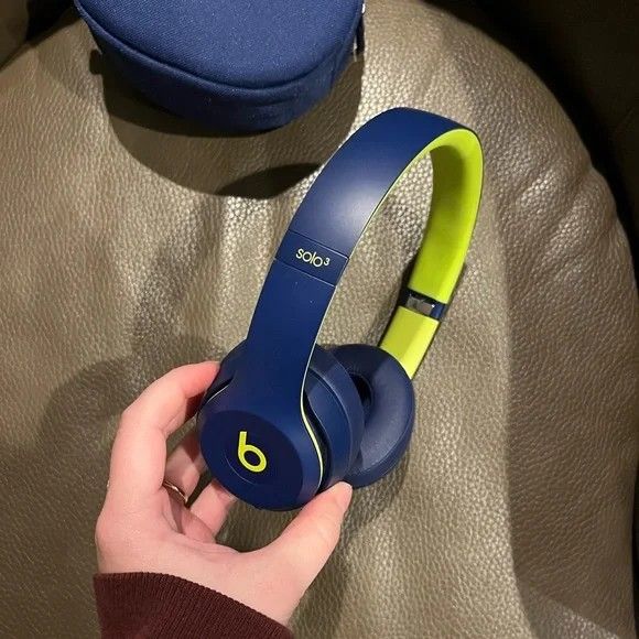 Beats by Dr. Dre - Solo³ Pop Collection Wireless On-Ear Headphones - Indigo Pop