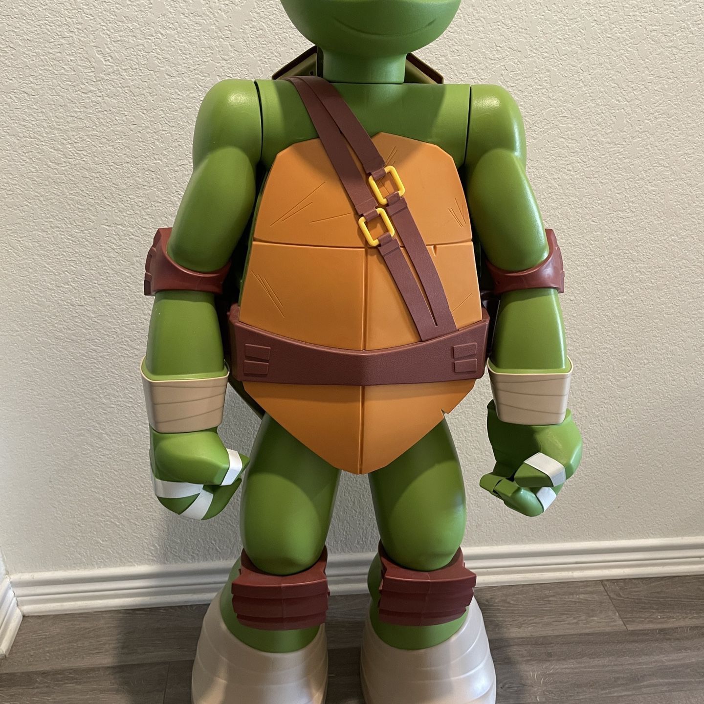 COLOSSAL Leonardo 48