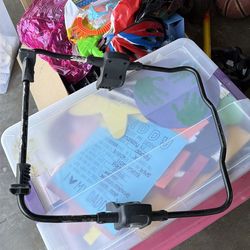 Uppa baby attachment to Chicco carseat