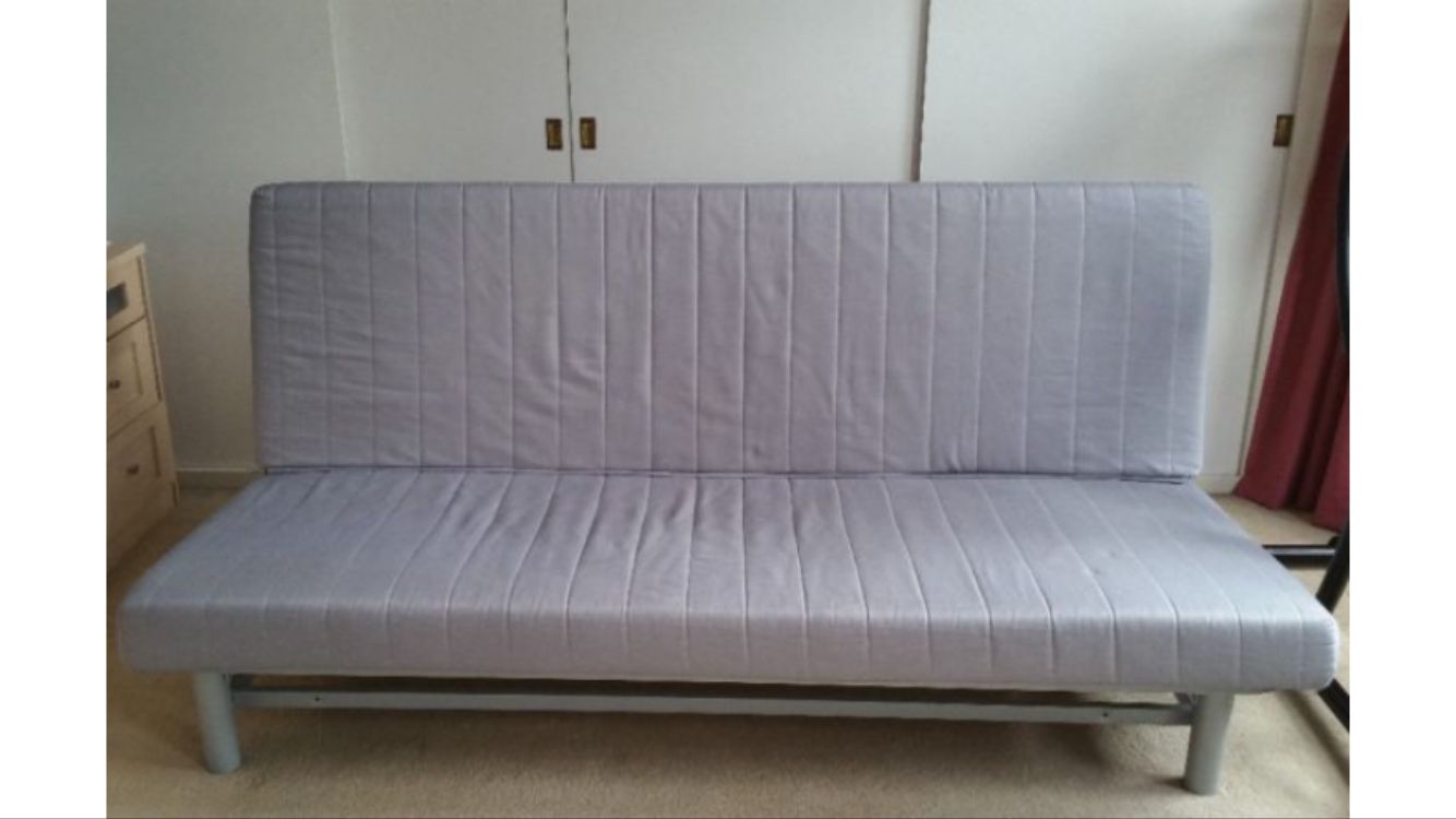 Queen size futon with storage