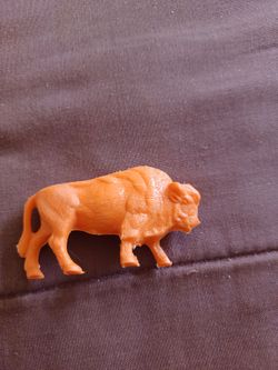 1967 Milton Bradley Feely Meeley Buffalo Plastic Toy