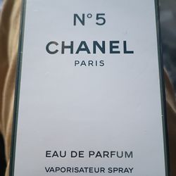 Chanel No 5