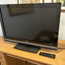 Vizio Flatscreen TV