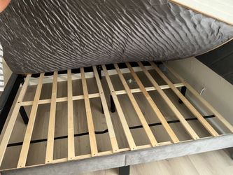 Queen size mattress with bed frame