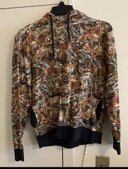Men's IUTER Hoodie Size Small 