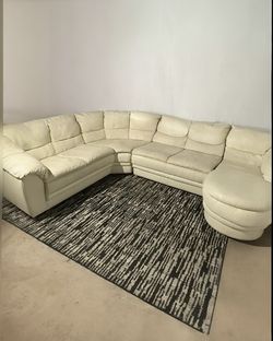FREE DELIVERY (Natuzzi Sectional)