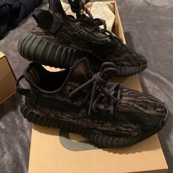 Yeezy MX Rock Sz 5.5 Mens-Brand New