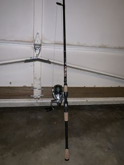 Shimano Stradic 4000 fk on star rod seagis 7'6” fishing rod for Sale