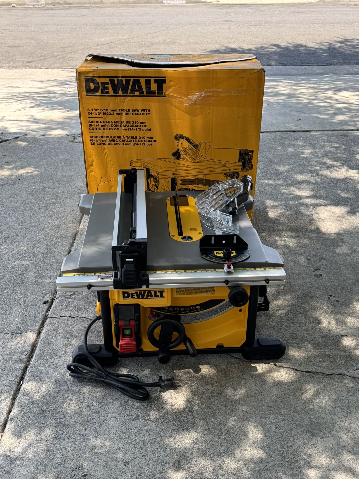 DEWALT 15 Amp Corded 8-1/4 in. Compact Portable Jobsite Tablesaw (Stand Not Included)