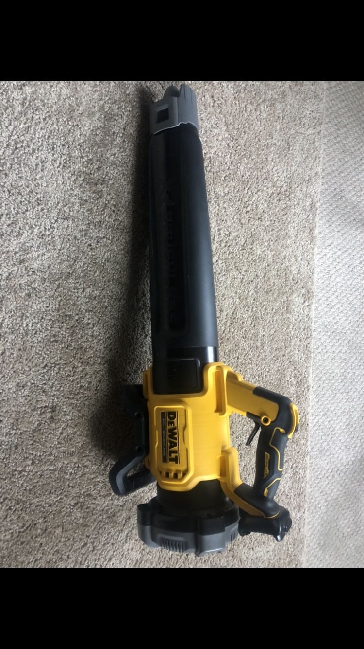 Dewalt Blower