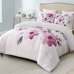 3  peace bed set new open bag