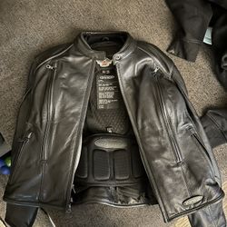 Harley Davidsons Leather Jacket