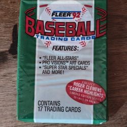 1992 Fleer Baseball Cards, 1 Unopened Sealed Wax PACK From Wax Box, 17 Card