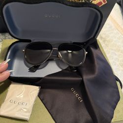 Gucci Sunglasses 