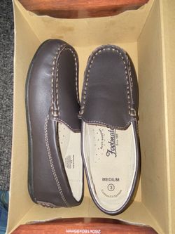 Footmates Boys Loafers Size 3