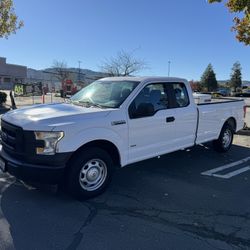 2017 Ford F-150  6cyl