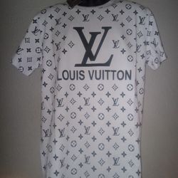 Louis Vuitton Shirt. Size X Large.  New With Tags. 