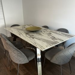 Modern Dining Table 