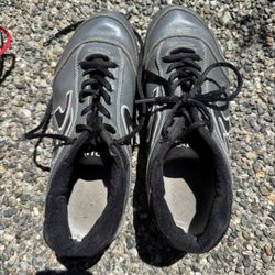 REAL Ringer Turf Cleats 
