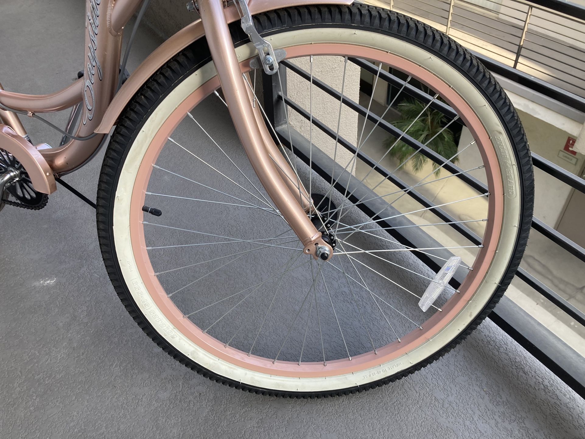 Kent 26 Bayside Women's Cruiser Bike, Rose Gold, 42 OFF