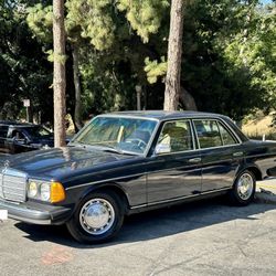 1983 Mercedes-Benz 240d