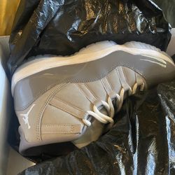 Jordan 11 Cool Greys