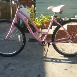 Pink beach cruiser
