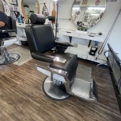 Barber chair 