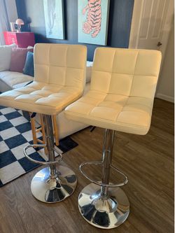 Bar stools white/metallic