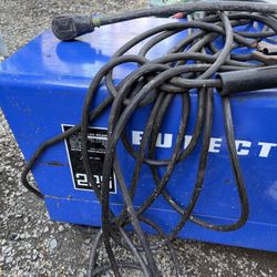 225 AC ARC WELDER (EUTECTIC)
