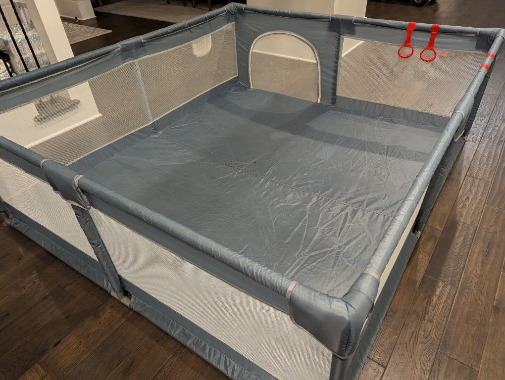 Baby Play Pen