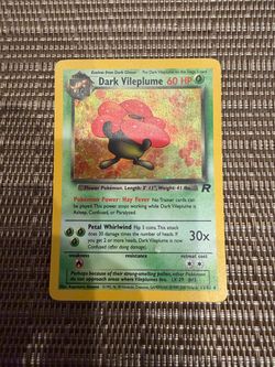 Vintage Pokemon Dark Vileplume Holo #13/82 – Team Rocket 2000