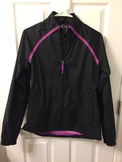 New Women’s adidas climaproof rain wind jacket size s