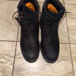 Black Timberlands 10.5