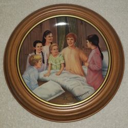 1986 "The Sound of Music - My Favorite Things" by Knowles Vintage Decorative Plate in Wood Frame
