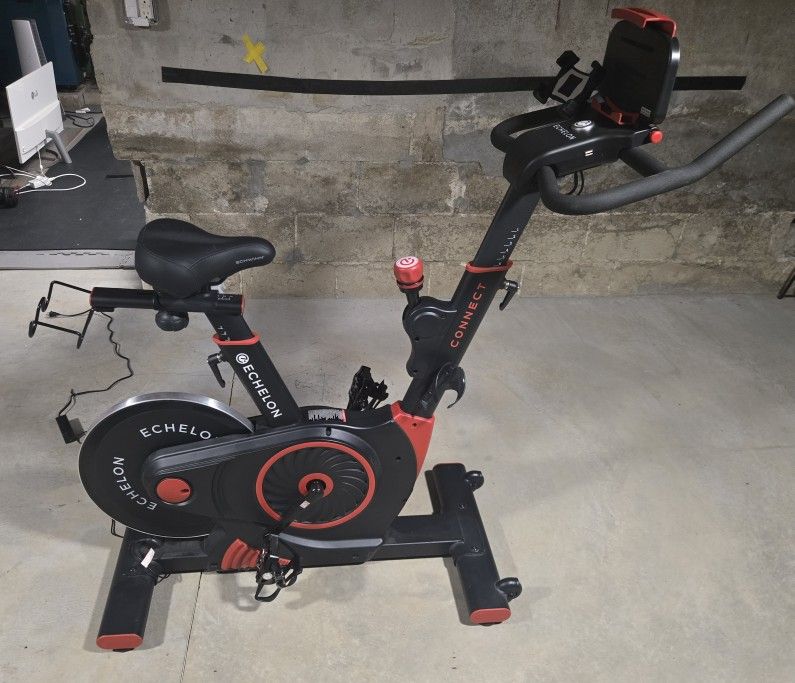 Echelon Connect Exercise Bike