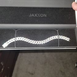 Iced Out Cuban Link Bracelet 10mm 8.5"